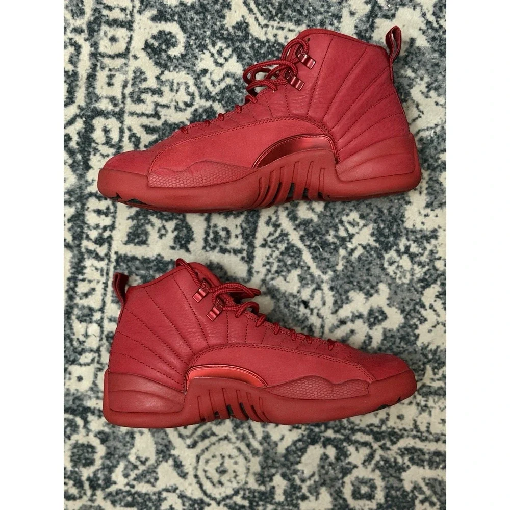 Jordan 12 size